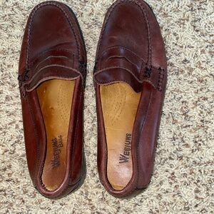 Bass Loafers ! Burgundy!